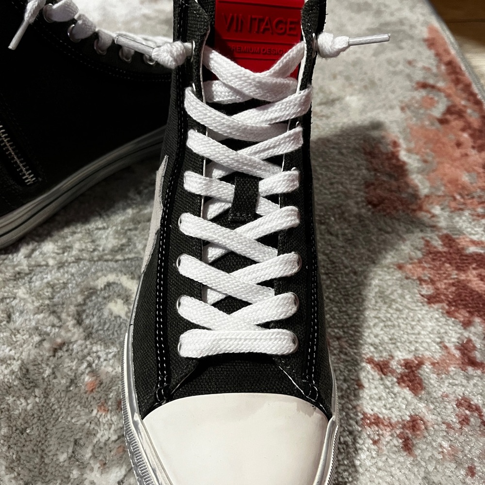 VINTAGE HAVANA SNEAKERS SZ7 - Almost New - Picture 4 of 10